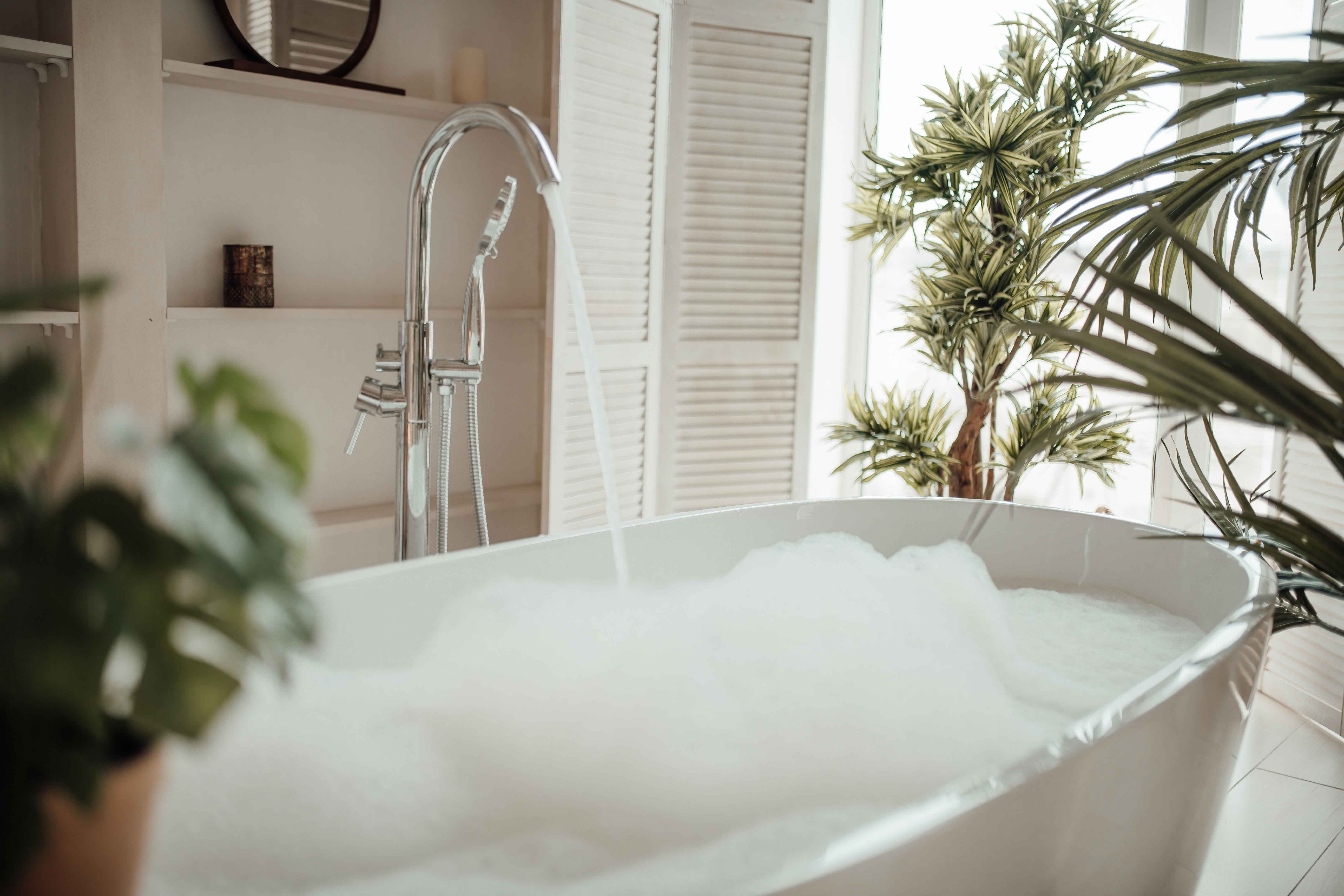 10 Bath Remodeling Ideas With Stylish Decor